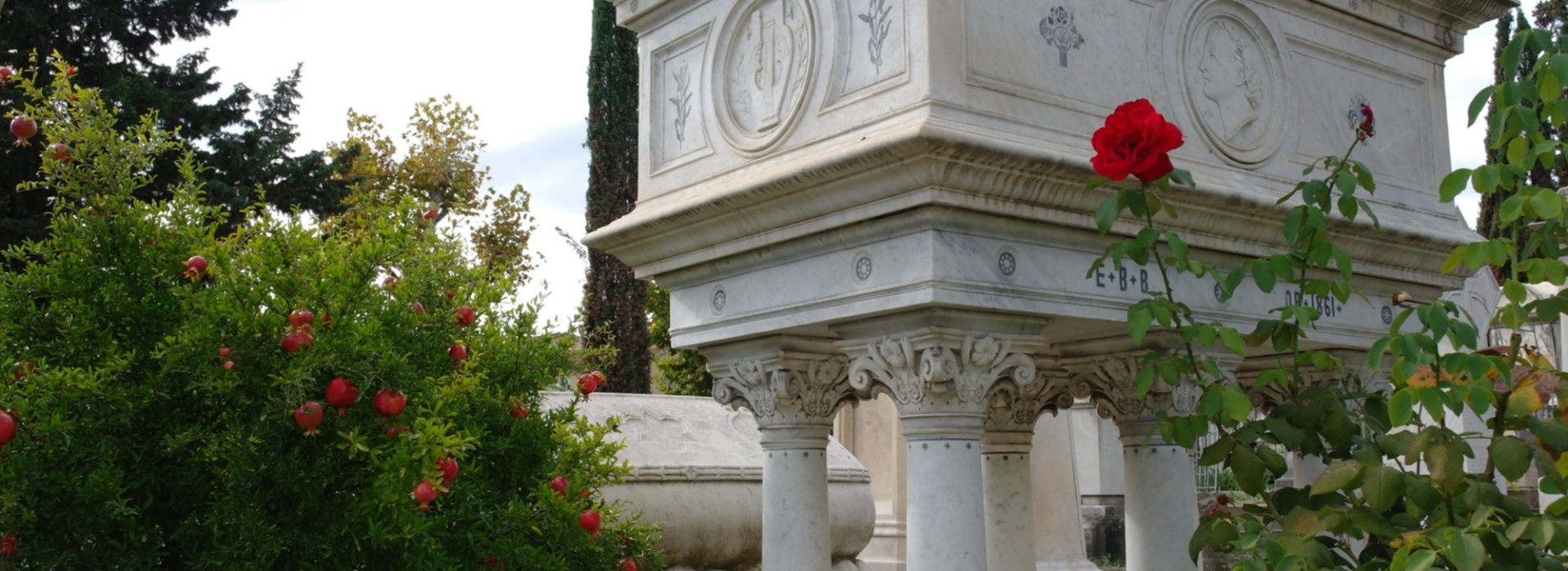 La tomba della poetessa Elisabeth Barret Browning