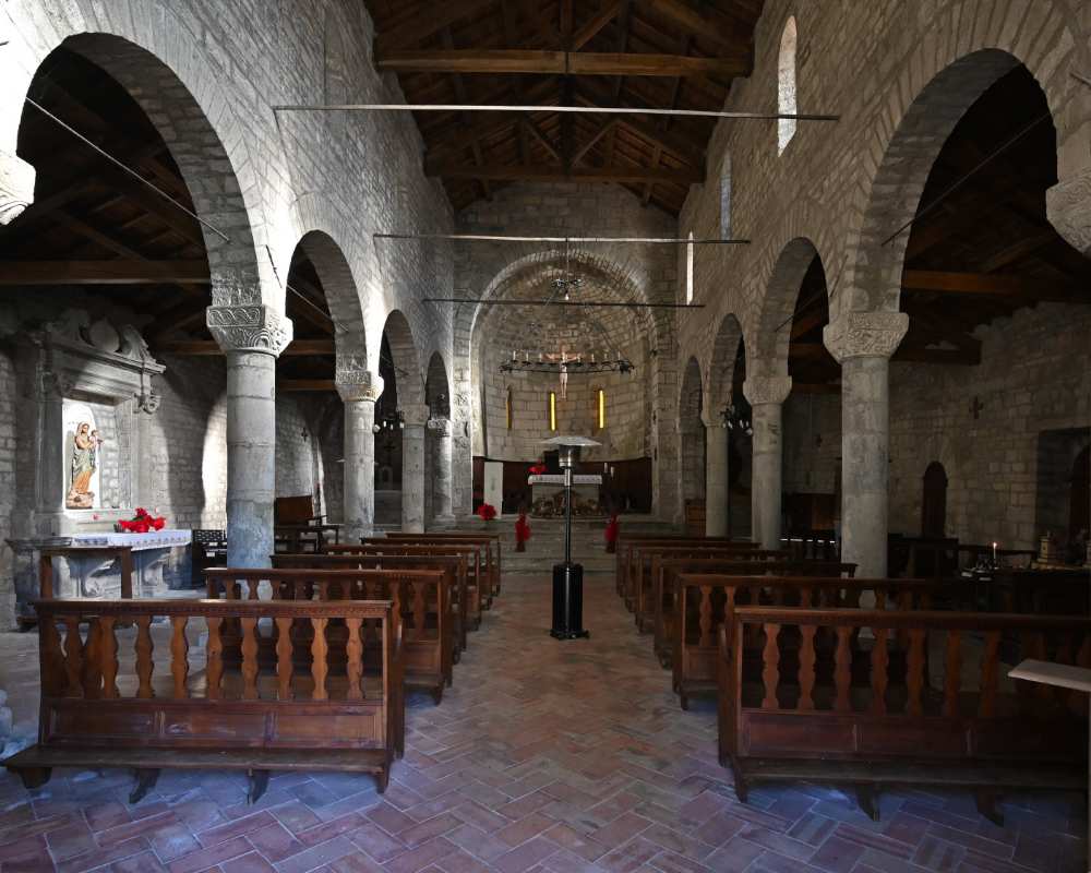 Pfarrkirche San Paolo in Vendaso Innenansicht