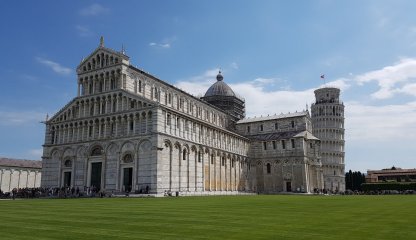 Pisa and Lucca tour in tuscany