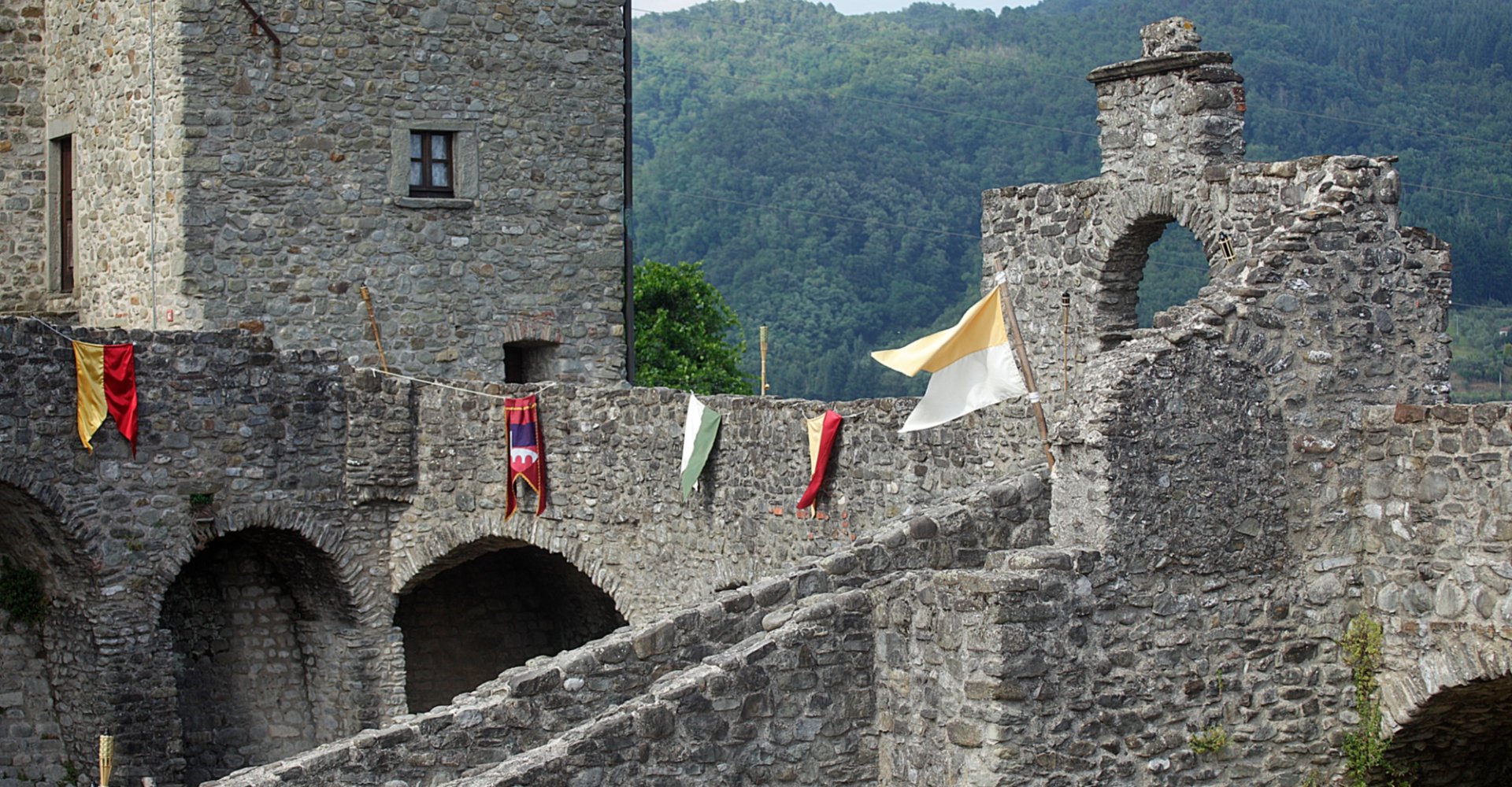 Piagnaro Castle, Pontremoli