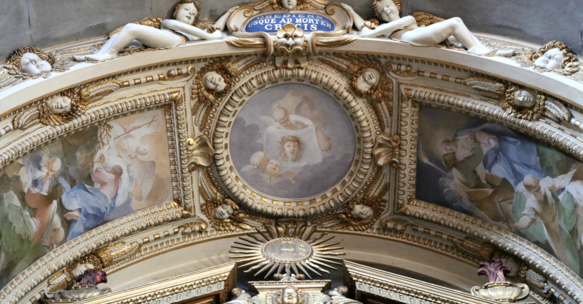 Basílica de la Madonna de la Humildad, frescos