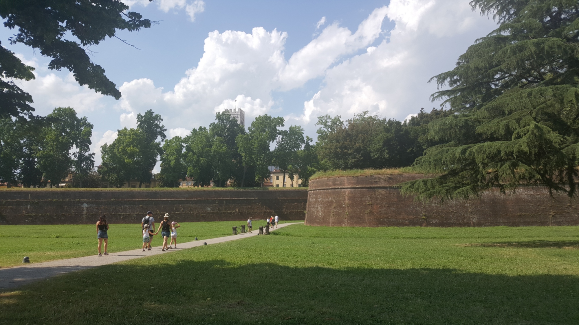Stadtmauer von Lucca