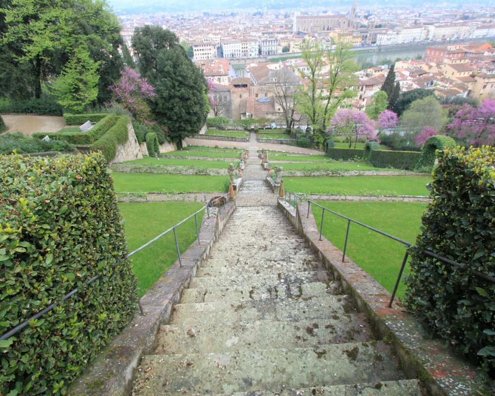 Firenze vista dalla scalinata del Giardino