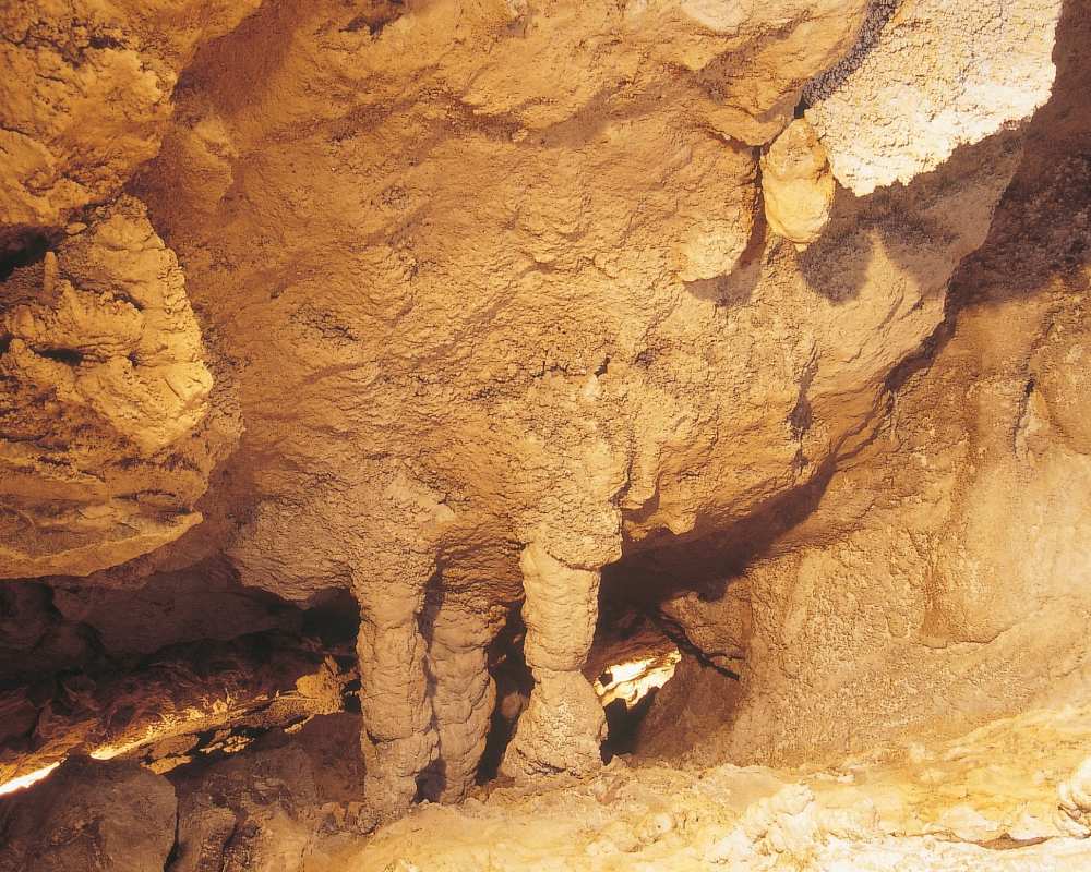Karst caves of Equi