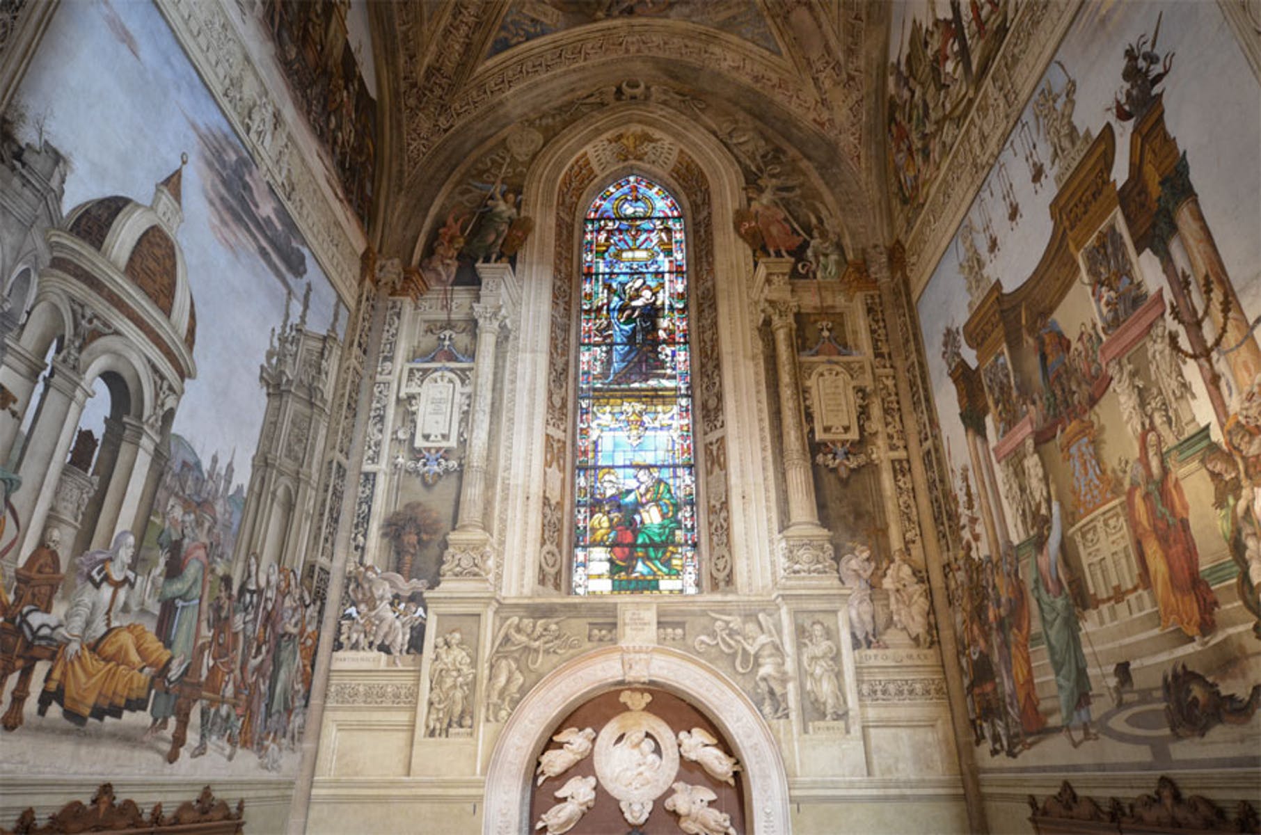 La Chapelle Strozzi avec les fresques de Filippino Lippi