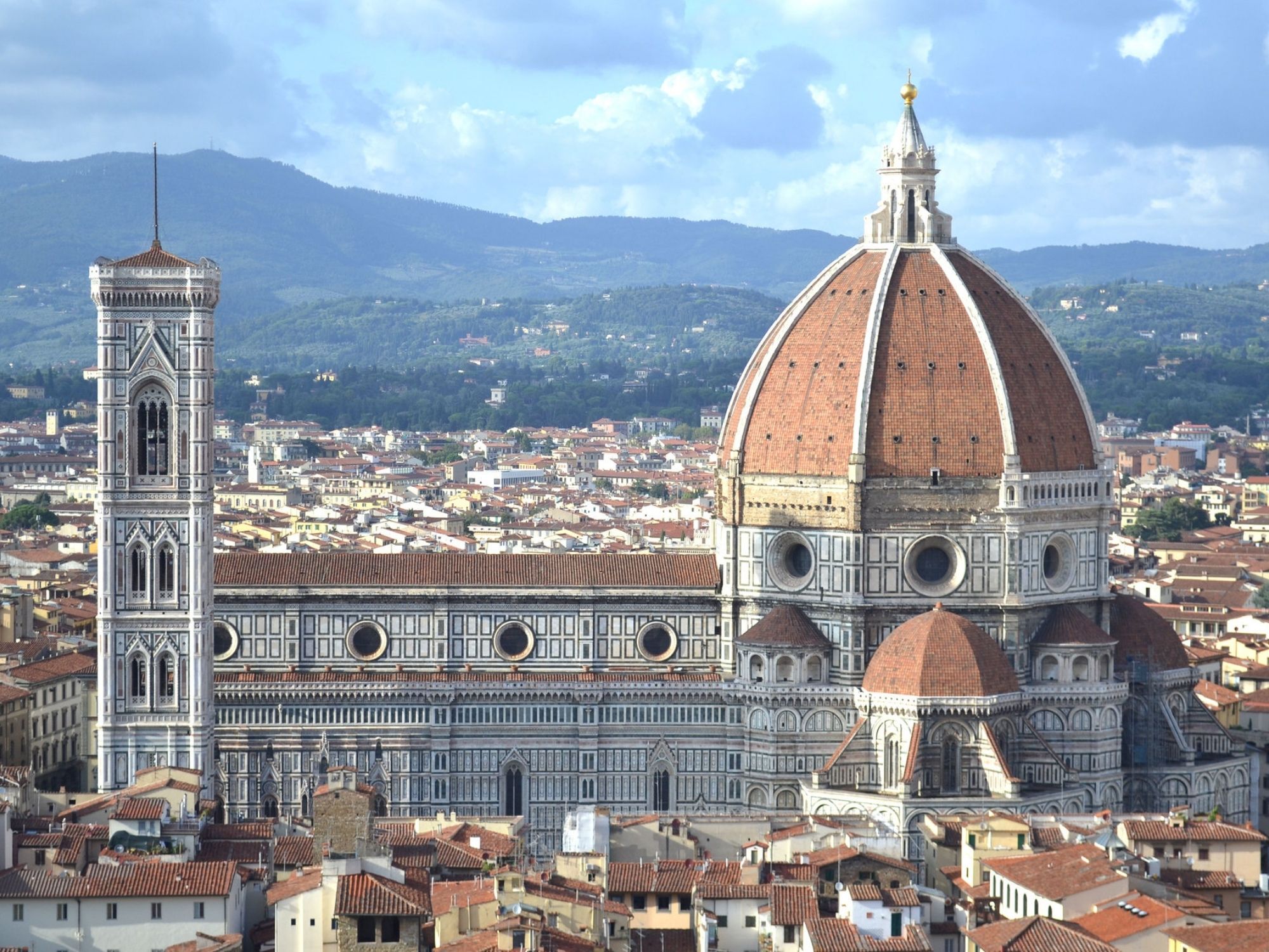 La Cathédrale de Florence avec son dôme et son clocher