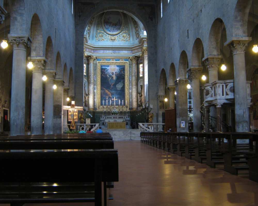 Das Innere des Doms von Pistoia