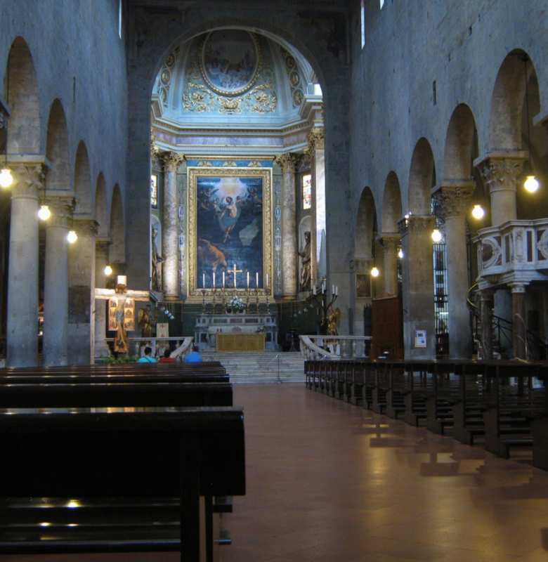 The Cathedral of San Zeno, interior