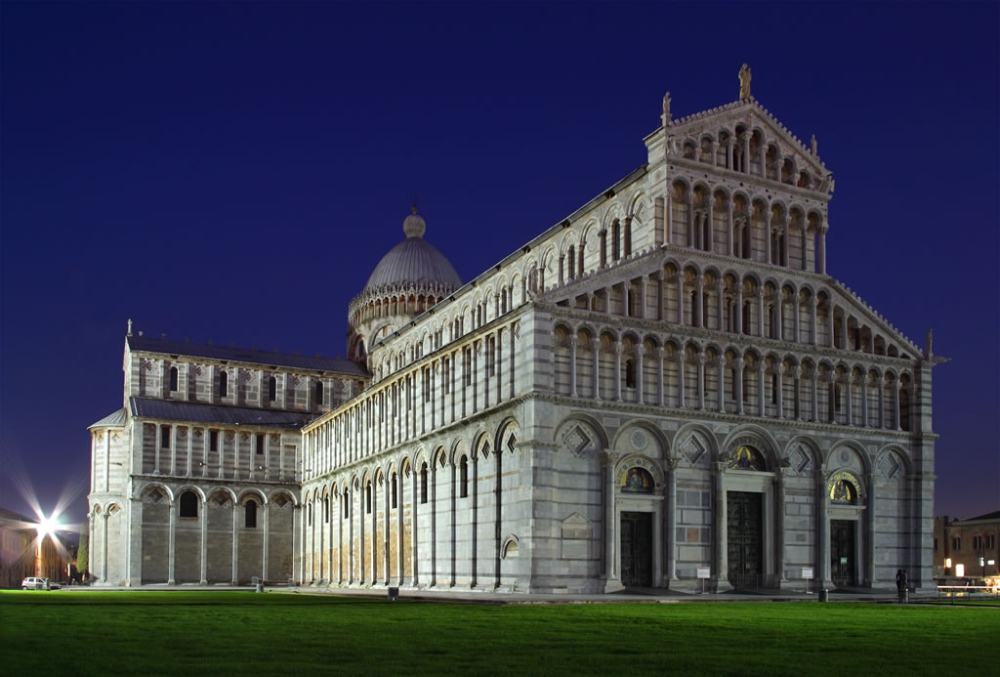 The night view of the Duomo