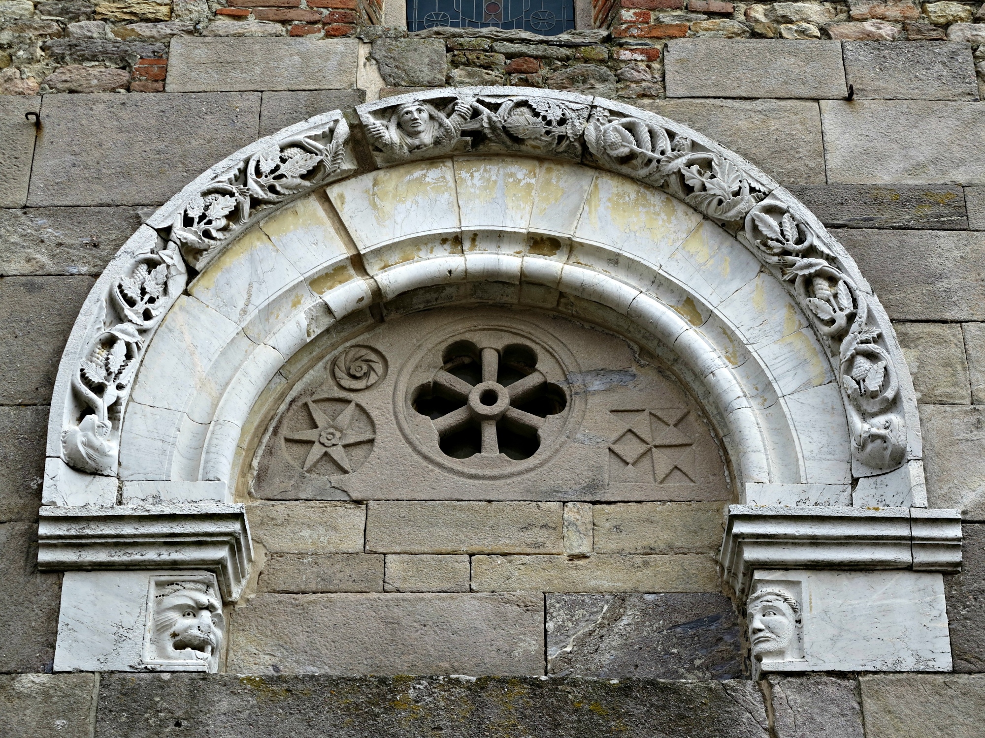 Portal de l'église