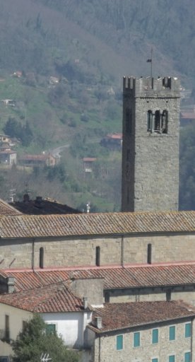 Die Pfarrkirche Santa Maria Assunta in Villa Basilica