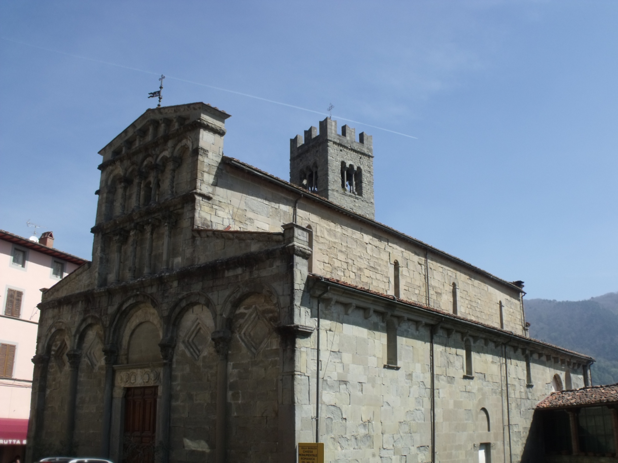 Pieve Santa Maria Assunta, Villa Basilica