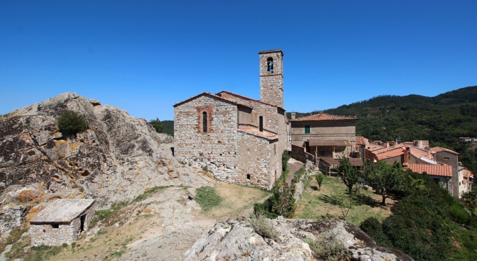 Church of San Martino Vescovo, Roccatederighi
