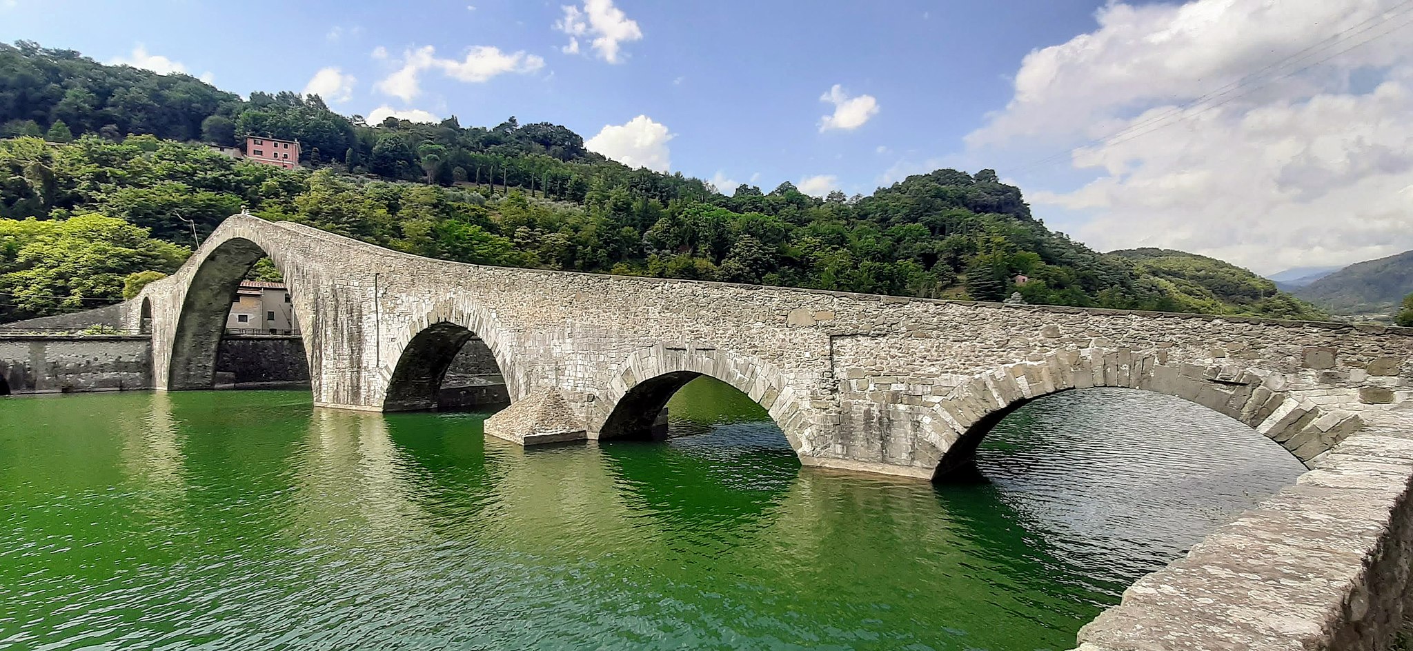 The Ponte del Diavolo in Borgo in Mozzano